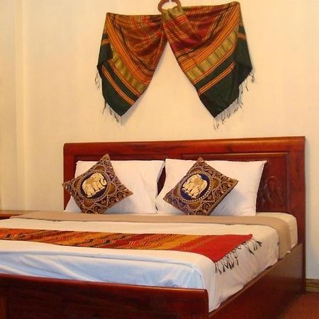 La Ong Dao Hotel1 Вьентьян Номер фото
